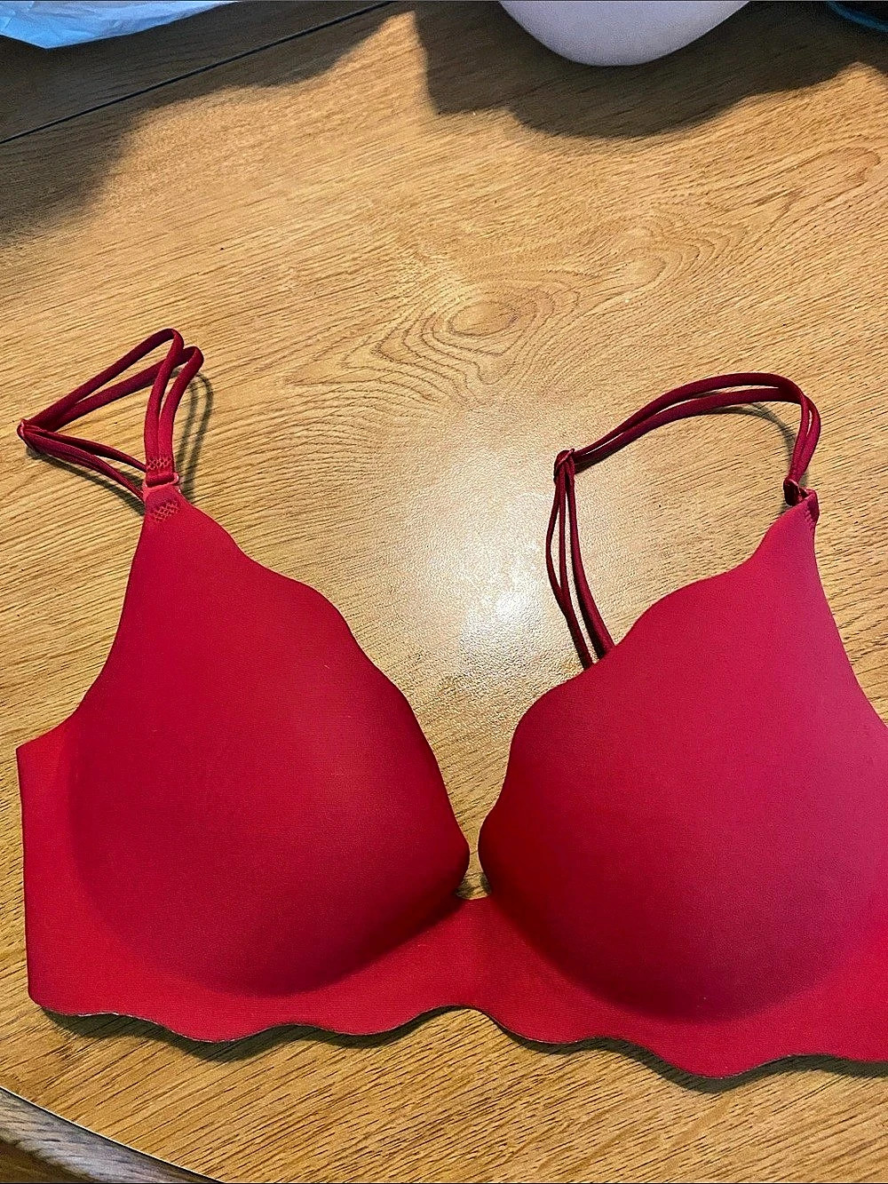 Victoria's Secret Very Sexy Secret Embrace Push-Up Bra Red & Pink 34C